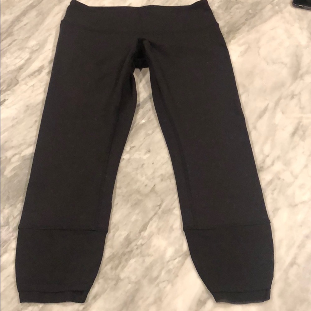 Lululemon Ankle length w/Mesh drawstring at ankle